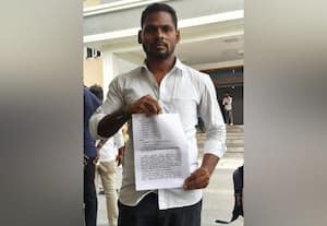  மதுப்பழக்கத்தால் ஏற்படும் சமூக சீரழிவு தடுக்க அரசு நடவடிக்கை எடுக்க வேண்டும் கலெக்டரிடம் சமூக சேவகர் மனு