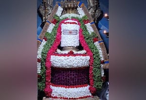  சிவன் கோயில்களில் பிரதோஷ வழிபாடு