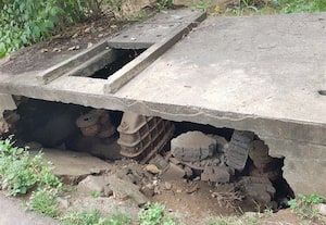  சேதமான தொட்டியால் அதிக விபத்து அபாயம்