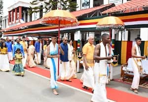  கேரள பாரம்பரிய உடையில் வந்த வெளிநாட்டு ராணுவ அதிகாரிகள்; வெலிங்டன் எம்.ஆர்.சி.,யில் ஓணம் பண்டிகை கோலாகலம்