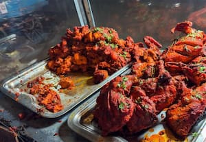 உரிமம் பெறாத உணவுக்கடை: அபராதம் அதிகரித்து உத்தரவு; போதை பொருள் விற்றால் 'சீல்'