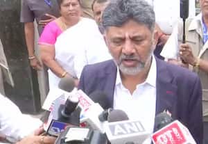 கர்நாடகாவில் அரசு நிகழ்ச்சிகளில் வந்தே மாதரம் பாடல் 2 பத்திகள் மட்டுமே பாடப்படும்: சொல்கிறார் முதல்வர் சிவகுமார்