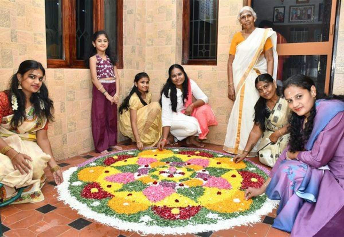 பின்னலாடை நகரில் மலர்ந்த அத்தப்பூ களைகட்டிய ஓணம் திருநாள்