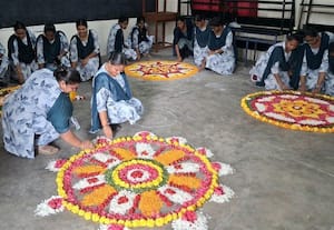  மாவட்டத்தில் ஓணம் கொண்டாட்டம் கோலாகலம்