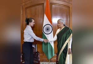  இந்தியாவில் முதலீடு செய்ய வாருங்கள் கனடா தொழிலதிபர்களுக்கு நிர்மலா சீதாராமன் அழைப்பு