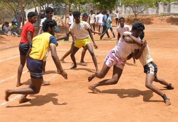  மண்டல கூடைப்பந்து,கபடி அணிக்கு வீரர்கள் தேர்வு