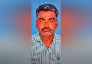  பிணத்துடன் சாலைமறியல்