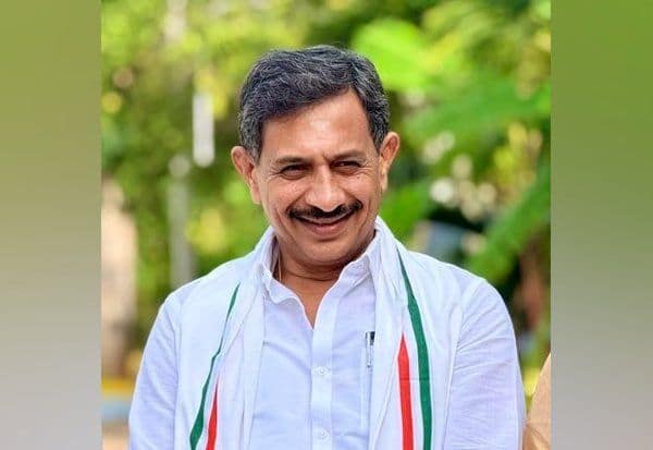  தன் மனைவியை கூட குமாரசாமி நம்ப மாட்டார் மாநில அமைச்சர் பாலகிருஷ்ணா கிண்டல்