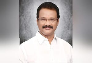 வீடுகளில் மூலிகை செடிகள் வளர்ப்பது அவசியம்: பள்ளியில் மாணவர்களுக்கு விழிப்புணர்வு