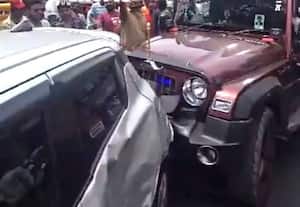  கல்லுாரி மாணவர் ஓட்டிய ஜீப் மோதி பெண் காயம்