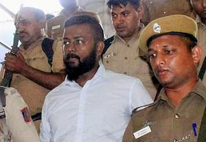 நீதிபதியை மிரட்டிய வழக்கில் இடைத்தரகர் சுகேஷ் சந்திரசேகருக்கு 8 ஆண்டு சிறை