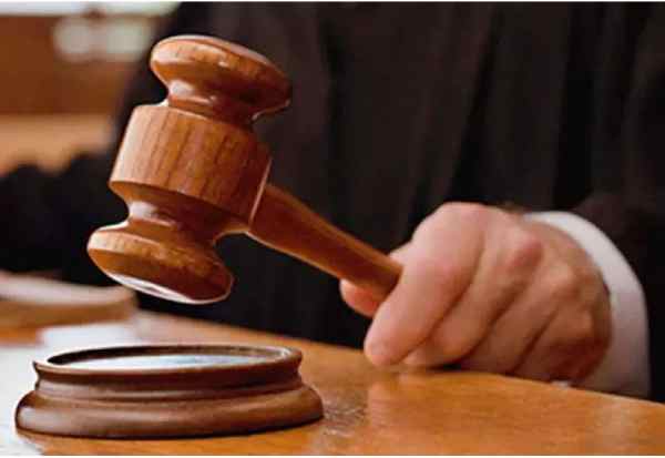 கருணை அடிப்படையில் பணி நியமனம் பெற மகளின் திருமணம் தடையாக இருக்க கூடாது; கோர்ட் உத்தரவு