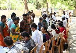  செயலி மூலம் பணம் முதலீடு செய்து ஏமாந்தவர்கள் கலெக்டரிடம் முறையீடு 193 பேர் மனு கொடுத்தனர்