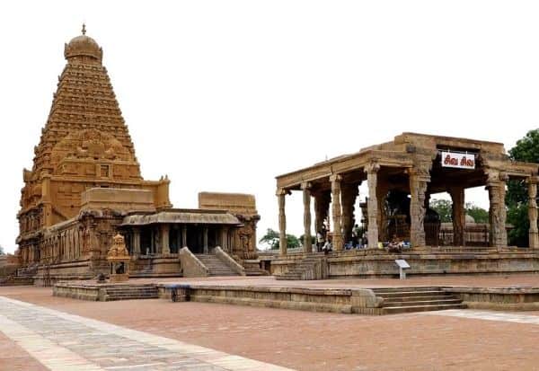 தஞ்சை பெரியகோவில் உலக அதிசய பட்டியலில் கொண்ட வர முயற்சிப்பாரா அமைச்சர்? செயல்வடிவம் கொண்டு வர கோரிக்கை