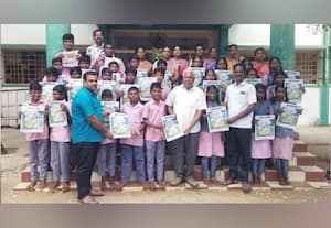  க.அலம்பலம் அரசு பள்ளியில் 'தினமலர் -பட்டம்' இதழ் வழங்கல்