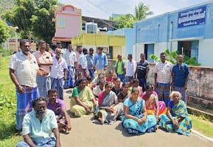  கூடுதல் ஆசிரியர் நியமிக்க அரசுப்பள்ளி முற்றுகை