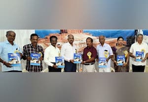  கிடைத்த மதிப்பெண்ணுக்கு ஏற்ப வாழ பெற்றோர் கற்பிக்க வேண்டும் குமரி மாவட்டத்தினர் விழாவில் யோசனை