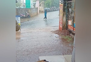  கோத்தகிரியில் கொட்டி தீர்த்த கனமழை: விவசாயிகள் மகிழ்ச்சி