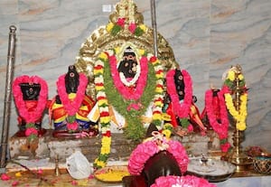  பெருவயல் ரெணபலி முருகன் கோயிலில் கும்பாபிேஷகம்