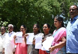  சிமென்ட் ஆலையால் காற்று மாசு; கலெக்டரிடம் கிராம மக்கள் மனு