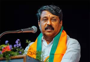 திறந்தவெளி அரசு கொள்முதல் நிலையங்களுக்கு மேற்கூரை முக்கியம்: தவெக  அரசுக்கு நயினார் வலியுறுத்தல்