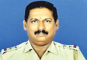 21 குண்டுகள் முழங்க எஸ்.எஸ்.ஐ., உடல் தகனம்