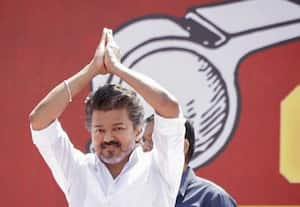 இடைத்தேர்தல் வெற்றிக்கு வியூகம்; பாமக ஆதரவை கோரும் தவெக