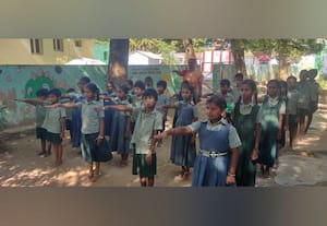  எழுத்தறிவு தினத்தில் பள்ளியில் உறுதிமொழி