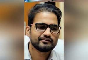  காதலிக்கு ரூ.26 லட்சம் நகைகள் பரிசு அளித்த ஞானேந்திரகுமார்