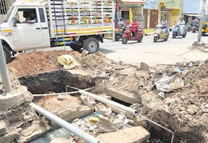 சாக்கடை சீரமைப்பில் மெத்தனம் மாநகராட்சி 28வது வார்டில் அவதி