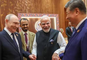 பிரிக்ஸ் டில்லி பிரகடனம் ஒருமனதாக ஏற்பு; தபால் தலைகளை வெளியிட்டார் பிரதமர் மோடி