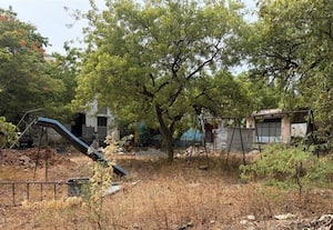  தேவர்குளம் சிறுவர் பூங்காவில் விளையாட்டு உபகரணங்கள் சேதம்