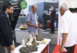  வார்ப்பட தொழில் கண்காட்சி ரோபோ இயந்திரங்களுக்கு மவுசு