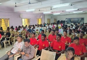  காசநோய் தடுப்பு விழிப்புணர்வு  உறுதிமொழி ஏற்ற மாணவர்கள்