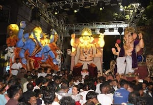 விநாயகர் சதுர்த்தி ஊர்வலங்கள்: பெங்களூரில் 5 நாள் மது விற்க தடை