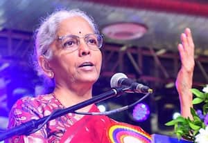  நாட்டை ஒருபோதும் விட்டு கொடுத்து விடாதீர்கள்: இளைஞர்களுக்கு மத்திய அமைச்சர் நிர்மலா சீதாராமன் அறிவுரை
