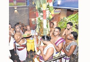 வெங்கடரமண சுவாமி  கோவில் புரட்டாசி விழா கொடியேற்றத்துடன் துவக்கம்