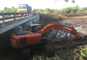 ஏரி நீர்வரத்து கால்வாய்கள் துார்வாரும் பணி தொடக்கம்