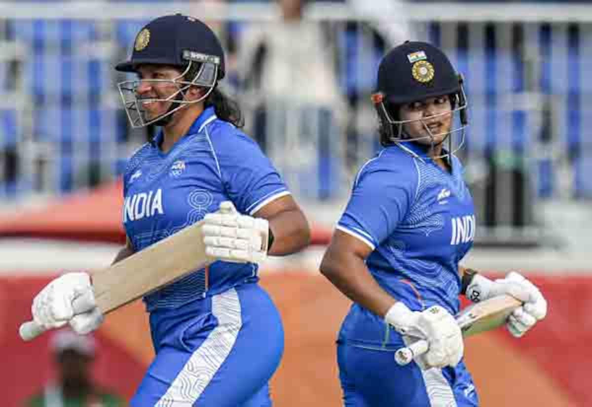 ஆசிய விளையாட்டு கிரிக்கெட்: காலிறுதியில் ஜப்பானை வீழ்த்தி அரையிறுதியில் இந்தியா