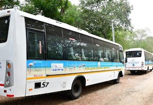  ராமேஸ்வரம் - அரிச்சல் முனை வரை வனத்துறை துவங்குது பஸ் சேவை பிற வாகனங்களுக்கு தடை விதிக்க முடிவு
