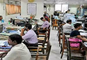  ஒரே இடத்தில் 5 ஆண்டுகளுக்கு மேலாக 'பெஞ்ச்' தேய்க்கும் அரசு ஊழியர்களுக்கு 'செக்'