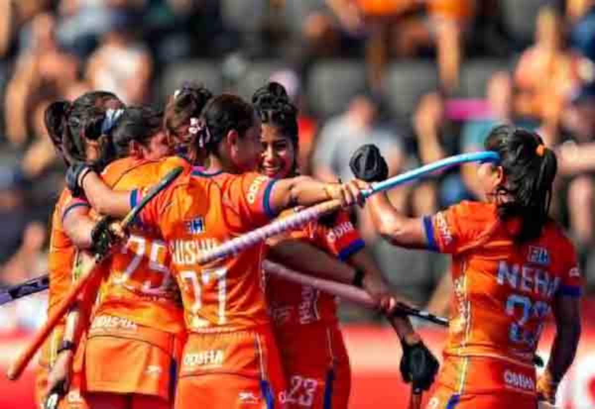 ஆசிய விளையாட்டு ஹாக்கி: இந்தோனேசியாவை வீழ்த்திய இந்திய மகளிர் அணி