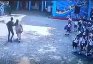 உ.பி., பள்ளியில் அதிர்ச்சி சம்பவம்; பெண் ஆசிரியரை சுட்டுக்கொன்ற காதலன் தற்கொலை