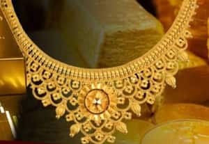 தொடர்ந்து சரியும் தங்கம் விலை; 4 நாட்களில் சவரனுக்கு ரூ.2,280 குறைவு
