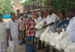  ஊட்டச்சத்து தொகுப்பு வழங்கல்