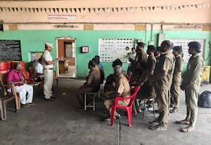  பஸ் டிரைவர் கண்டக்டர்களுக்கு விழிப்புணர்வு