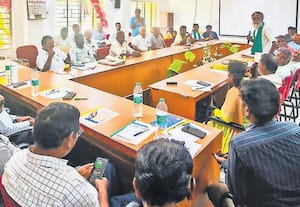விளை பொருட்களை ஒன்றிணைந்து சந்தைப்படுத்தலாம்
