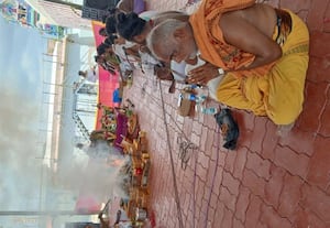 உத்தரகோசமங்கையில் நடந்த ருத்ர ஹோமம்: ஏராளமானோர் பங்கேற்பு