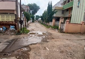 குடிநீர் திட்டத்தால் பாழாகும் திருப்புத்துார் ரோடு