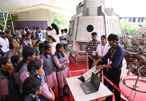 ஸ்ரீ கிருஷ்ணா இன்ஜி., கல்லுாரியில் விண்வெளி கண்காட்சி துவக்கம்